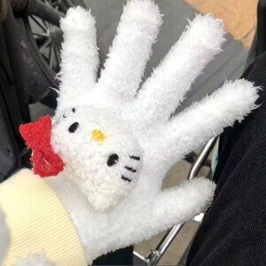 HELLO KITTY White Fuzzy Gloves Mittens BRAND-NEW & SO CUTE!‎